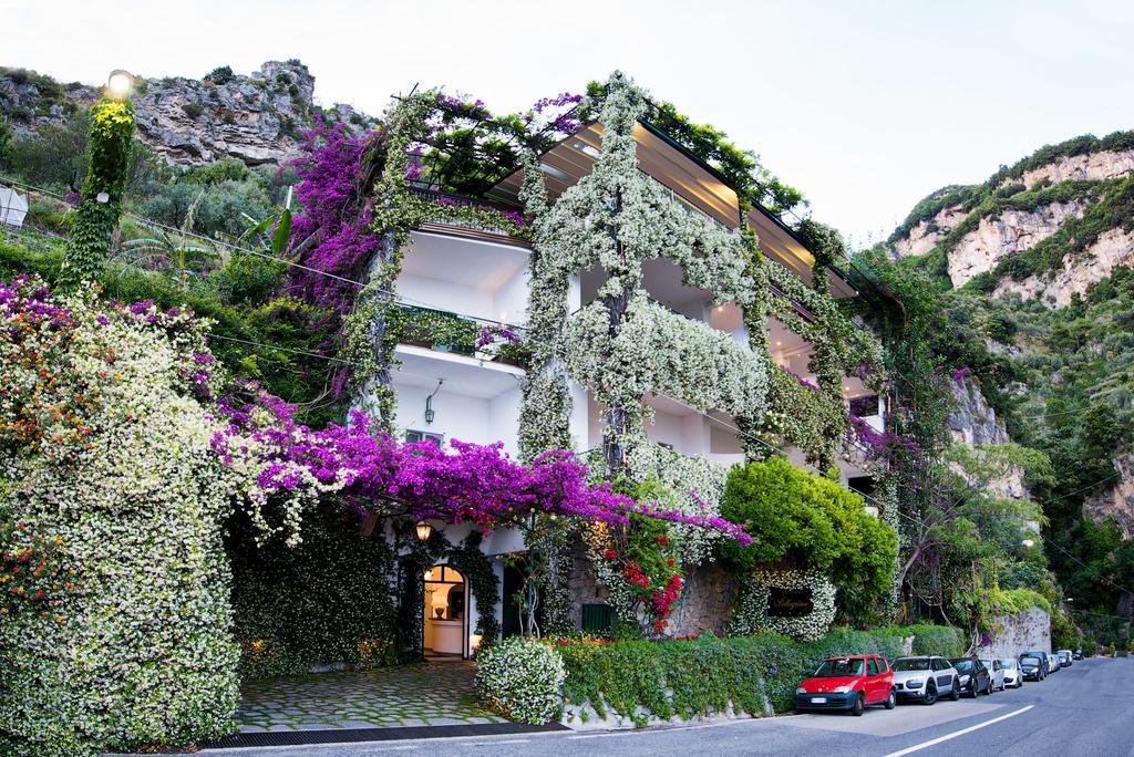 Hotel Pellegrino Praiano Exterior photo